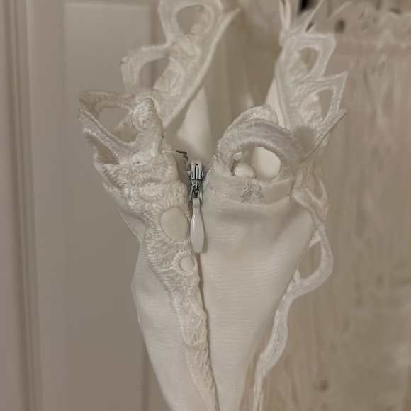 ENDLESS ROSE DRESS - Picture 4 of 5